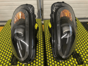 Ferrari 599 GTO, Карбонови фарове, ксенонови, десен и ляв, Rhd, P/E 266310,266306