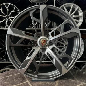 21 инча 5×130 PORSCHE MACAN ПРЕДЕН 9.5 ЗАДЕН 11.5 OFFSET Gun Metal Diamond Cut
